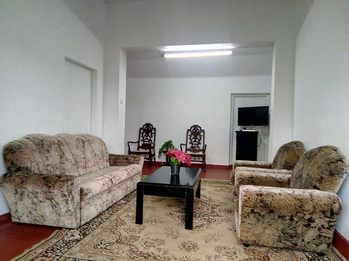 White Cottage نوفارا إيلِيا المظهر الخارجي الصورة