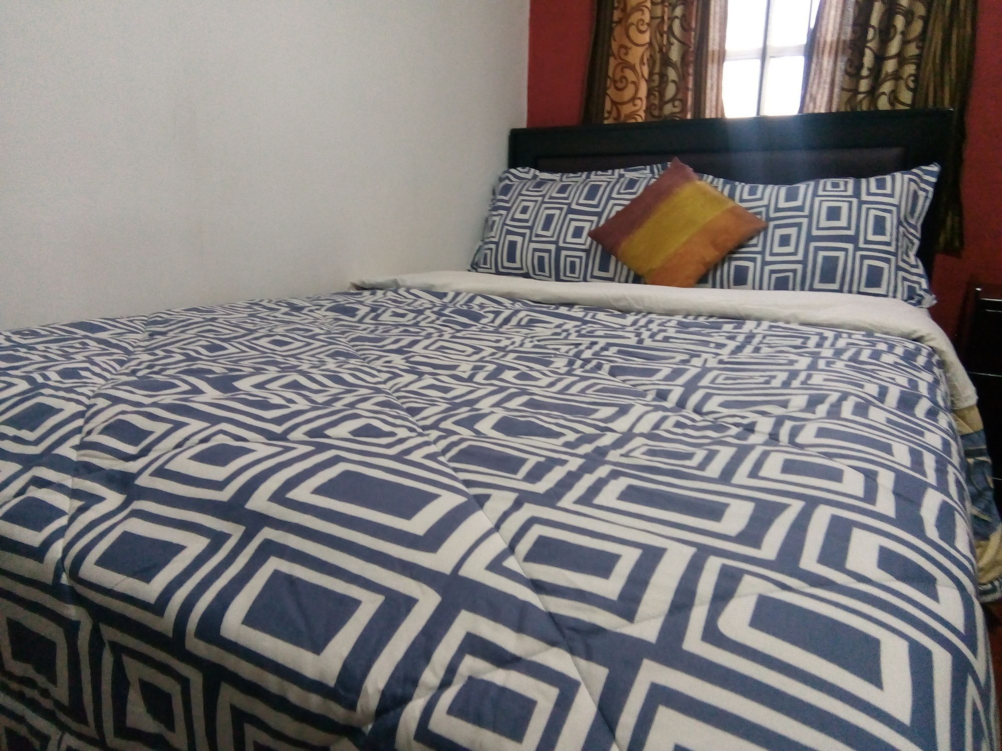 White Cottage نوفارا إيلِيا المظهر الخارجي الصورة